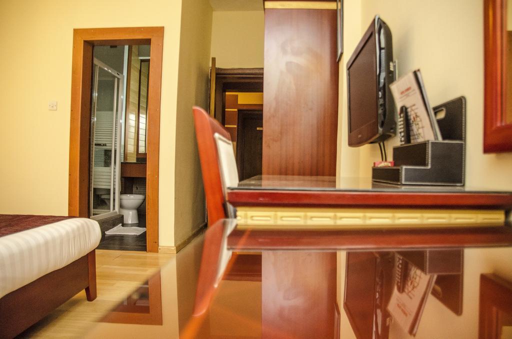 Hotel Rosebud Abuja Eksteriør bilde