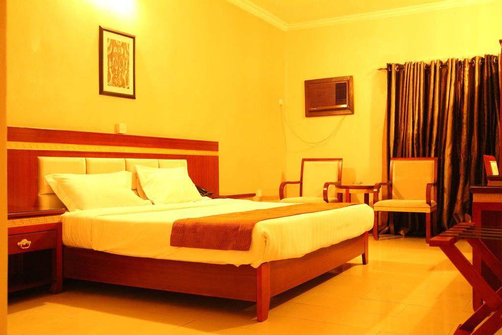 Hotel Rosebud Abuja Eksteriør bilde